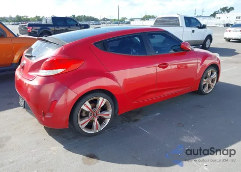 2013 Hyundai Veloster Base W/Black from USA, damaged, VIN KMHTC6AD5DU118466